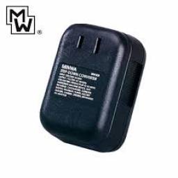 TRANSFORMADOR ADAPTADOR 220-110V 50W